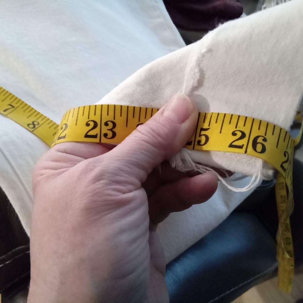 Universal Thread Plus Sz 16 White Button Fly Stra… - image 4